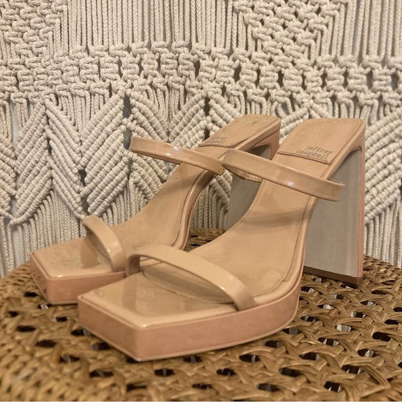 Jeffrey Campbell Hustler Heels in Dusty Nude - Picture 2 of 14